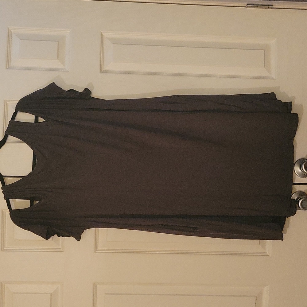 Short Sundress - Picture 2 of 2